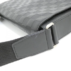 Túi xách vai Louis Vuitton Damier Infini District PM N41033 - Hàng hiệu Chính hãng 802702