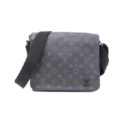 Túi đeo vai Louis Vuitton Monogram Eclipse District PM M45272