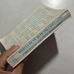 Khái luận về quản trị chiến lược - Fred R. David 726991