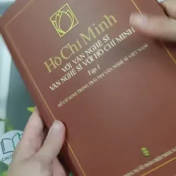 [MIỄN PHÍ BỌC SÁCH] Hồ Chí Minh Với Văn Nghệ Sĩ 1 990365