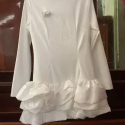 vây trắng xoè tay dài 795853