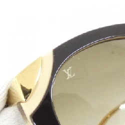 Kính mát Louis Vuitton Amber Cat Eye Z0620E 626118