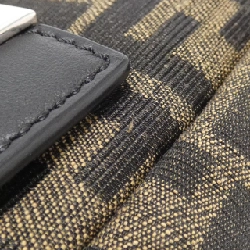 Túi đeo hông Fendi Baguette 7VA472 A9ZL 609170