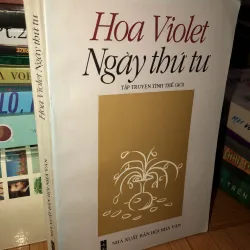 Hoa Violet ngày thứ tư 