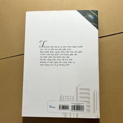 Sống thực tế giữa đời thực dụng 571546