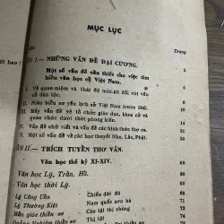 Tài liệu tham khảo văn học Việt Nam Từ thể kỷ XI đến giữa thế kỷ XVIII 1030290