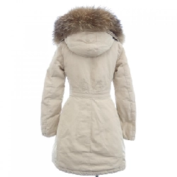 Áo khoác lông vũ MONCLER 642387