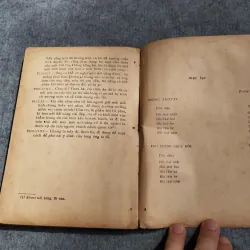 THẰNG TACTUYF. ANH CHÀNG GHÉT ĐỜI 606628