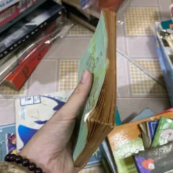 Ai hát giữa rừng khuya của tác giả Tchya 1011511