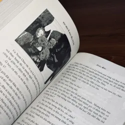 Văn mới 5 năm Đầu thế kỷ - Nhiều tác giả (Bìa mềm) 929696