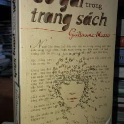 Cô Gái Trong Trang Sách