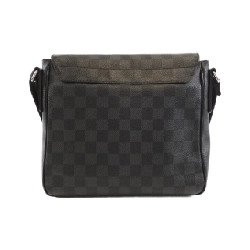 Túi xách vai Louis Vuitton Damier Graphite District PM N41260 - Hàng hiệu Chính hãng 768883