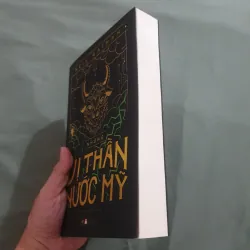 NHỮNG VỊ THẦN NƯỚC MĨ - Neil Gaiman 790742