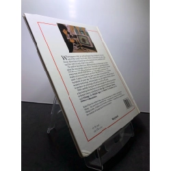 Clues from the Past BÌA CỨNG mới 85% bẩn nhẹ Robin Place HPB2707 NGOẠI VĂN 458511