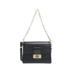 Túi xách vai Louis Vuitton Dauphine MM M55821