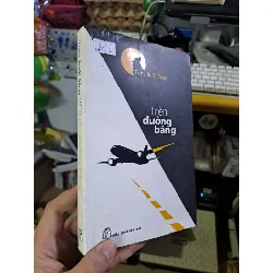 Trên đường băng Tony buổi sáng 2015 mới 80% có vết ẩm ố KỸ NĂNG HCM1709 Blogmeo21025