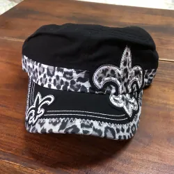 Nón kiểu chóp vuông đen hoạ tiêt thêu tay - xuất khẩu xịn - ship ngẫu nhiên. 520078
