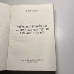 Những truyện ngắn hay và đoạt giải trên tạp chí Văn nghệ Quân đội (xuất bản năm 2001) 475648
