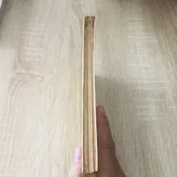 THUỶ THỦ KHĂN VÀNG  1027784