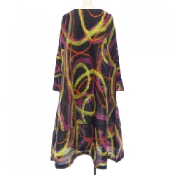 Pleats Please 2022JUMP&TURN PP23JH716 7577112 Váy 647713