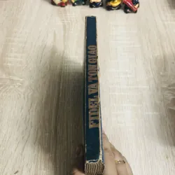 FIDEL VÀ TÔN GIÁO – Những cuộc trao đổi với linh mục Frei Betto 931995