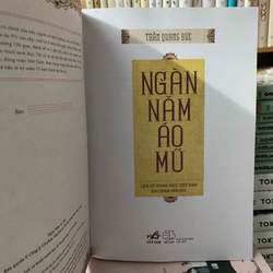 Ngàn năm áo mũ ( Trần Quang Đức ) 277729