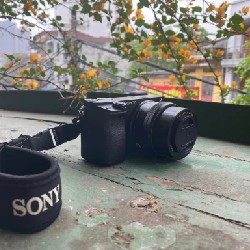 Combo Sony A6300 4K giá rẻ ! 6791