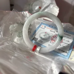 Vòng tay ngọc cẩm thạch myanmar type A 797674