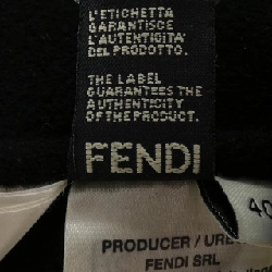 FENDI FF8369 W1D Áo khoác - Hàng hiệu Chính hãng 820619