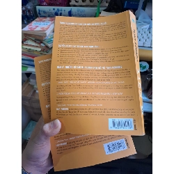 Tiền làm chủ cuộc chơi quyển 1+2 2018 mới 90% ố nhẹ KINH TẾ - TÀI CHÍNH - CHỨNG KHOÁN VAVO1709 924374