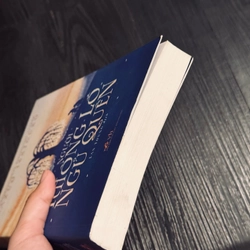 Người khổng lồ ngủ quên 472745