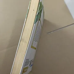 Cái sân vuông và nơi thờ phật 569325