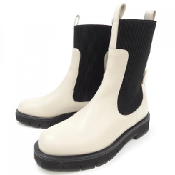 【Khuyến mãi】Giày boot SALVATORE FERRAGAMO 661548