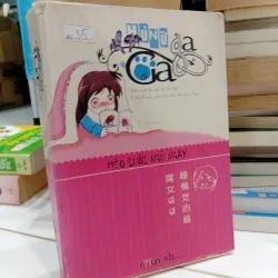 Sách Hủ nữ gaga