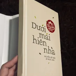 Dưới mái hiên nhà (bìa cứng) 1031523