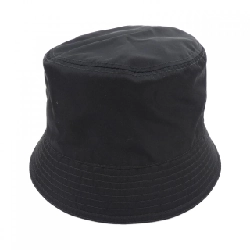 Mũ PRADA với logo hình tam giác 1HC137 2DMI