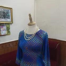 Áo dài họa tiết vảy cá đa sắc Retro Mới 98% (không kèm quần) 1041960