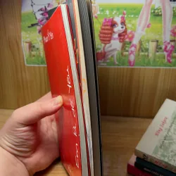 Combo 2 cuốn Em là để yêu + Khi nào anh thuộc về em  746317