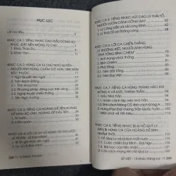 Sử Việt: 12 khúc tráng ca - Dũng Phan 937011