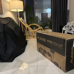 Bàn Trống Yamaha Electronic NITRO Alesis Mesh Kit mới 90% 693493