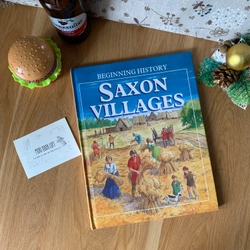 Sách tranh Saxon Villages, Used, Bìa cứng, Picture Book For Kid