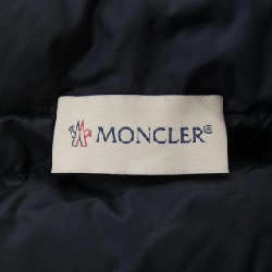 Áo khoác lông vũ MONCLER 635700