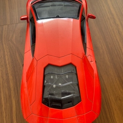 Ô tô Lamboghini điều khiển 527928