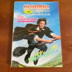 Tặng cho khách có đơn của shop, mỗi đơn tối đa 2 cuốn 0đ 990021