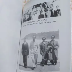 HỒ CHÍ MINH TỪ ĐÔNG DƯƠNG ĐẾN VIỆT NAM - DANIEL HÉMERY - Sách ít gặp 961622