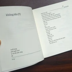 Tập thơ - Trong quán không người của mùa hè 1018997