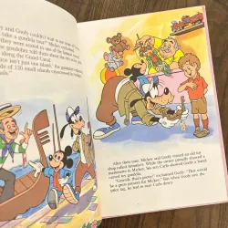 ✨𝑮𝒐𝒐𝒇𝒚 𝒂𝒏𝒅 𝒕𝒉𝒆 𝑮𝒐𝒏𝒅𝒐𝒍𝒂: 𝑨𝒏 𝑨𝒅𝒗𝒆𝒏𝒕𝒖𝒓𝒆 𝒊𝒏 𝑰𝒕𝒂𝒍𝒚✨ 730417