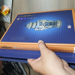 Đồ gốm sứ khai quật từ những con tàu đắm dưới đáy biển Việt Nam  482730