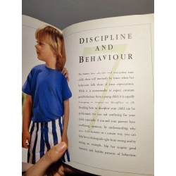 THE BABY & CHILD QUESTIOn & ANSWER BOOK - Dr Carol Cooper 222608