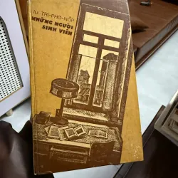 Sách “Những Người Sinh Viên” (Iu. Tri-phô-nốp) 975598
